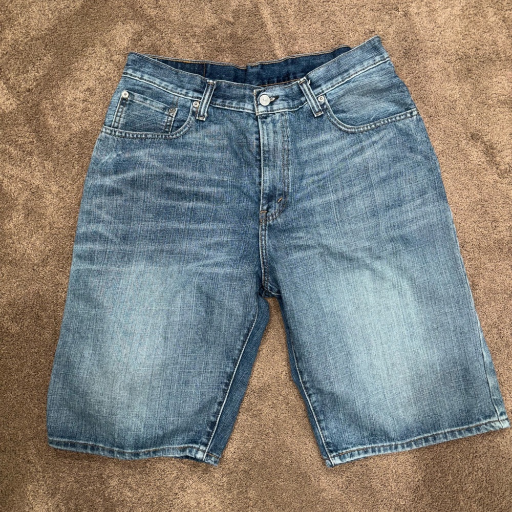 Levi 569 shorts